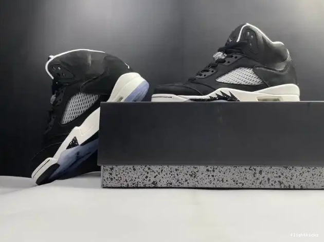 AIR JORDAN 5 CT4838-011 OREO 0619